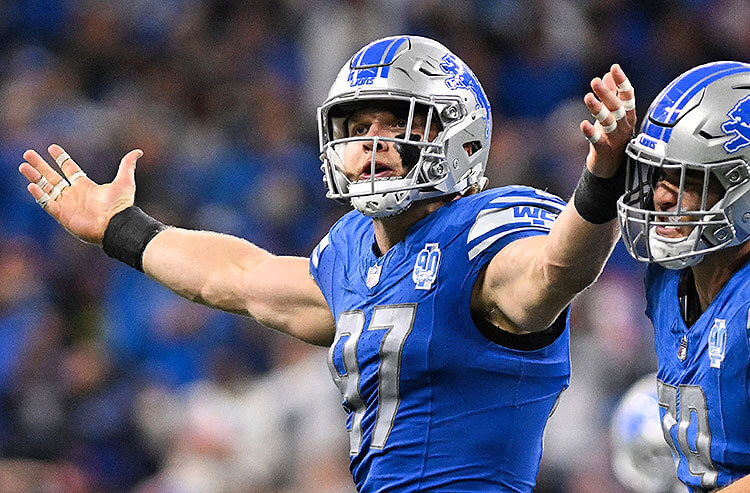 2025-26 NFL Defensive Player of the Year Award Odds: Hutchinson, Parsons Among Top Dogs